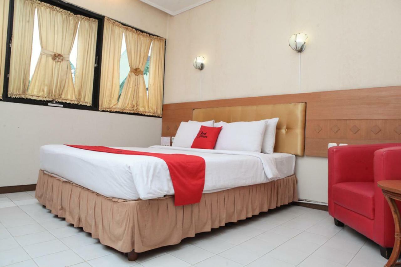 Reddoorz Plus @ Sukamulya Pasteur 2 Bandung Exterior photo